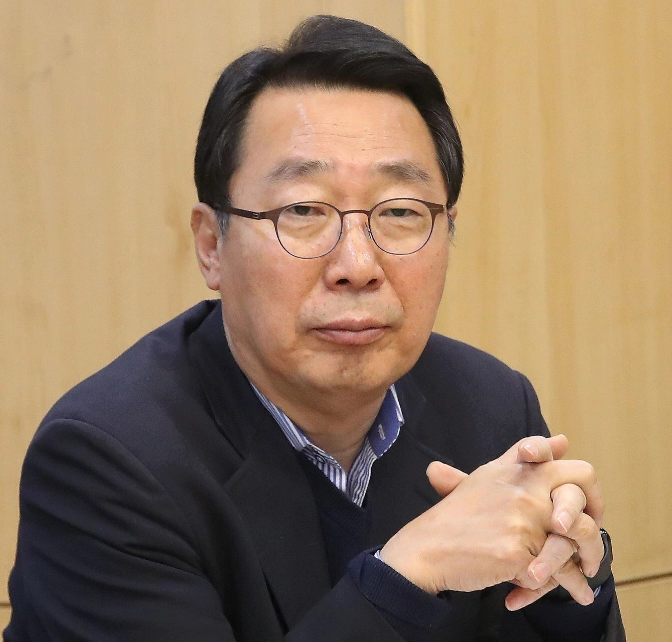 윤영찬 국회의원 프로필 재산 지역구