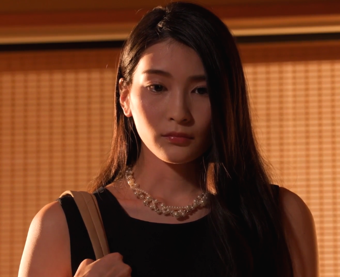 혼조 스즈 (Suzu Honjo, 本庄鈴)