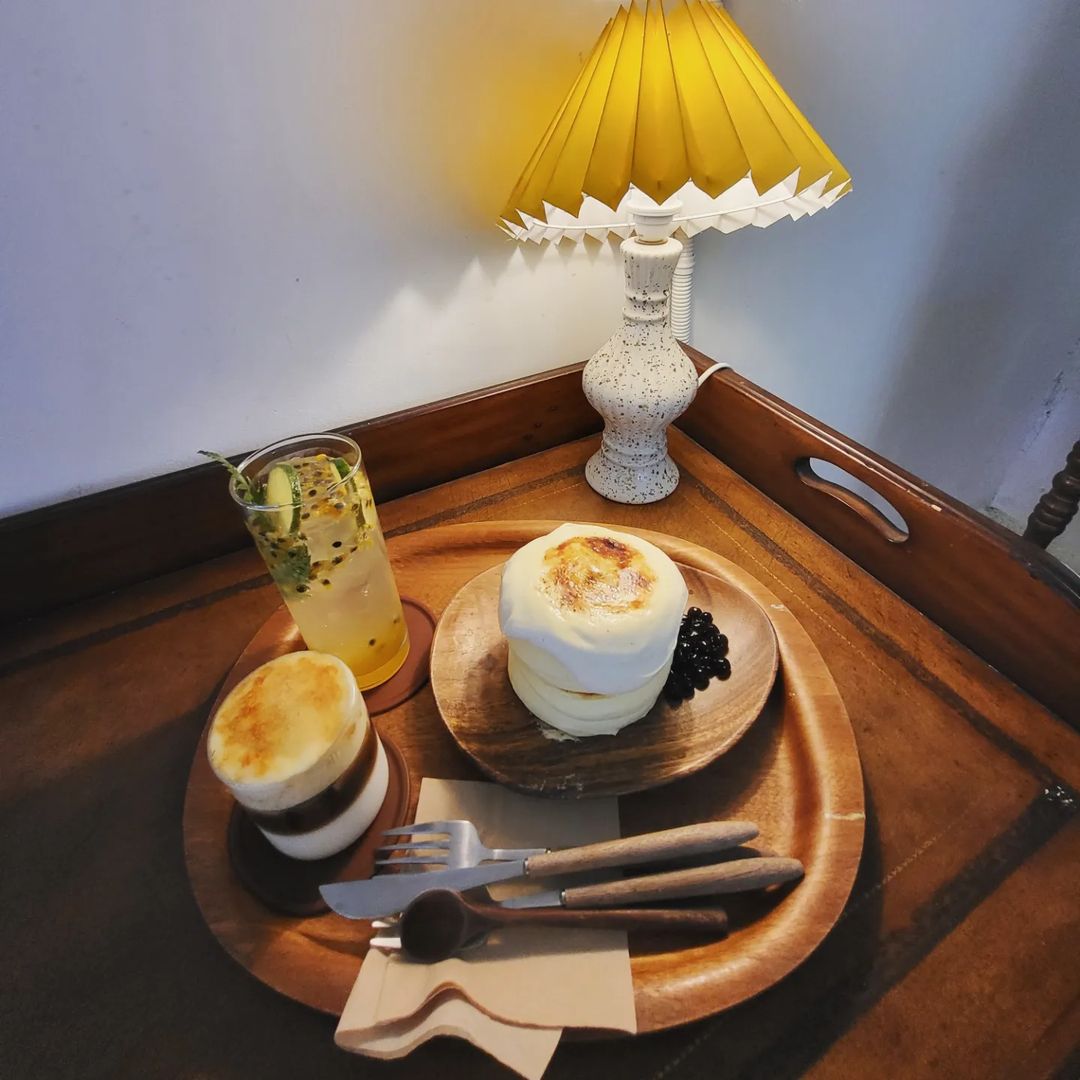 토요일은 밥이좋아 서울숲 성수 수플레 팬케이크 맛집 과일 얼그레이크림 크림브륄레 말차 초콜릿 티라미수 파블로바 서울 핫플 재벌집 장손 김남희 토밥 좋아 방송정보