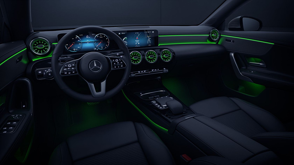 2023년식 벤츠 CLA 250 실내 엠비언트 라이트