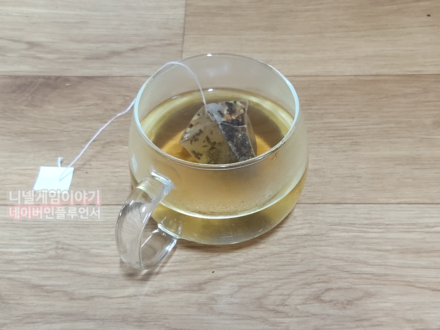 BLACK TEA
