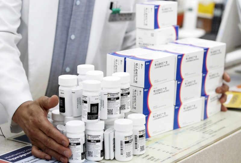 코로나19 치료제 처방 기준 변경