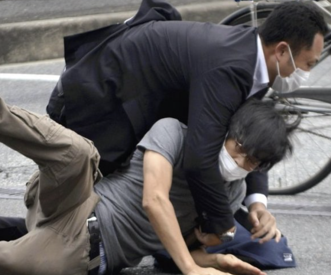 아베 피습 용의자 야마가미 테츠야