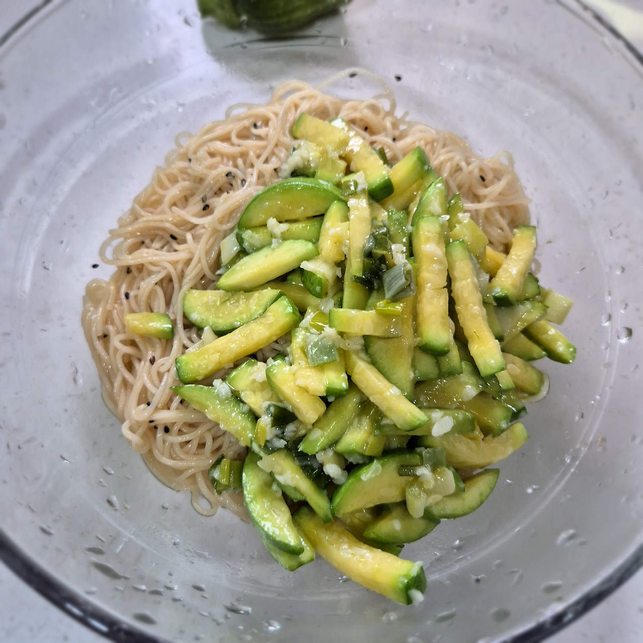 염정아 애호박 간장국수