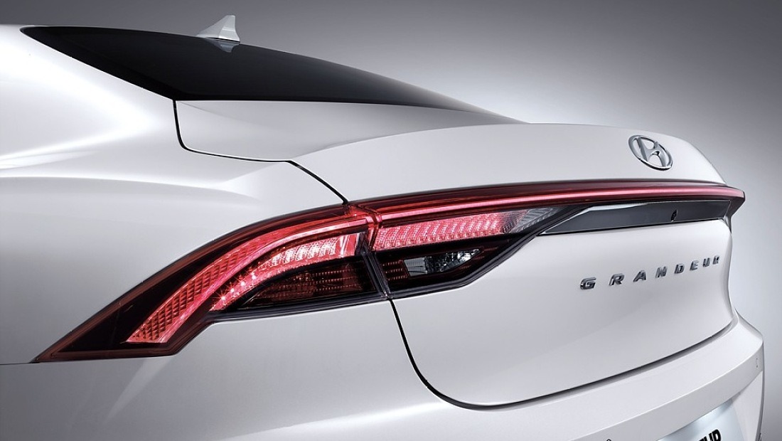 현대 그랜저IG 22년형 트렁크 사진 출처 다음자동차