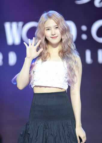 네이처&amp;#44; 하루 일본 유흥업소 근무 의혹에 걸그룹 해체