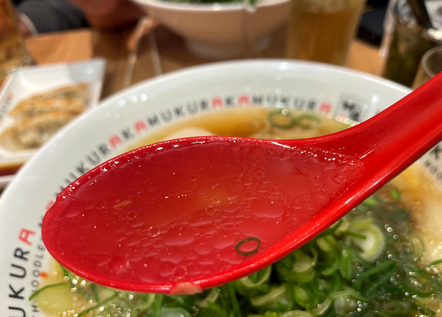 교토 포르타 도톤보리 카무쿠라 라멘 국물
