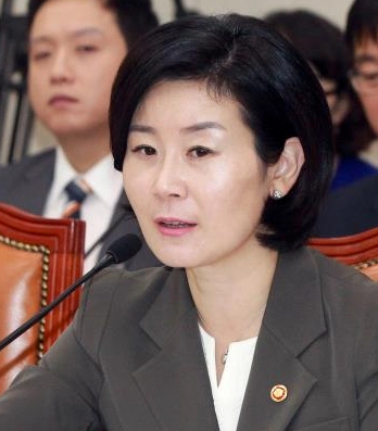 김희정 국회의원 나이 고향 학력 경력 평가