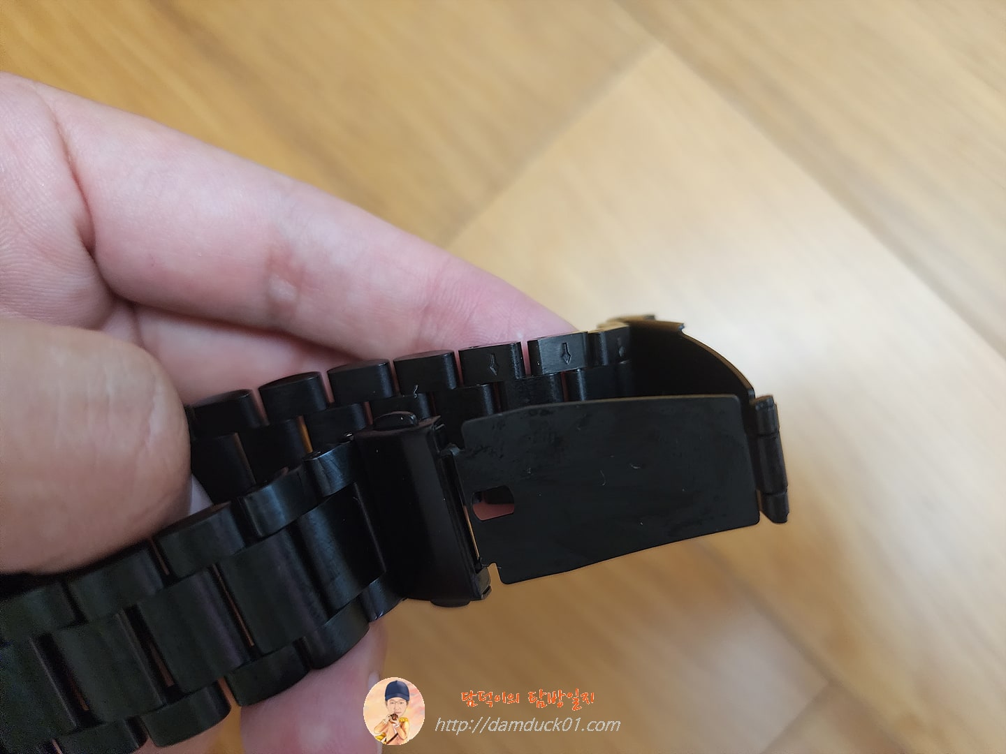 갤럭시 워치 메탈 밴드 교체기