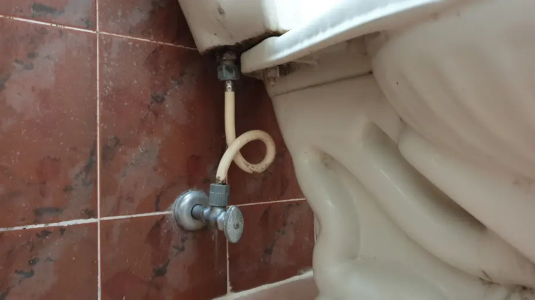 변기 물탱크 급수 밸브