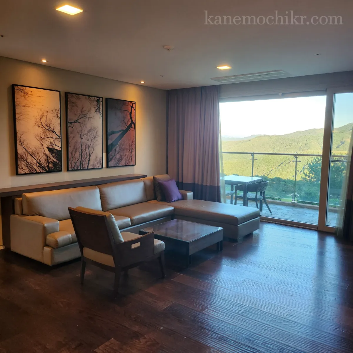 소노펠리체-빌리지-거실-풍경