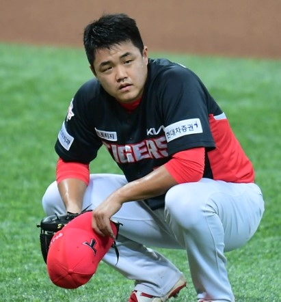 장현식 fa 계약 연봉 LG 이적 배경