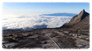 키나발루 산