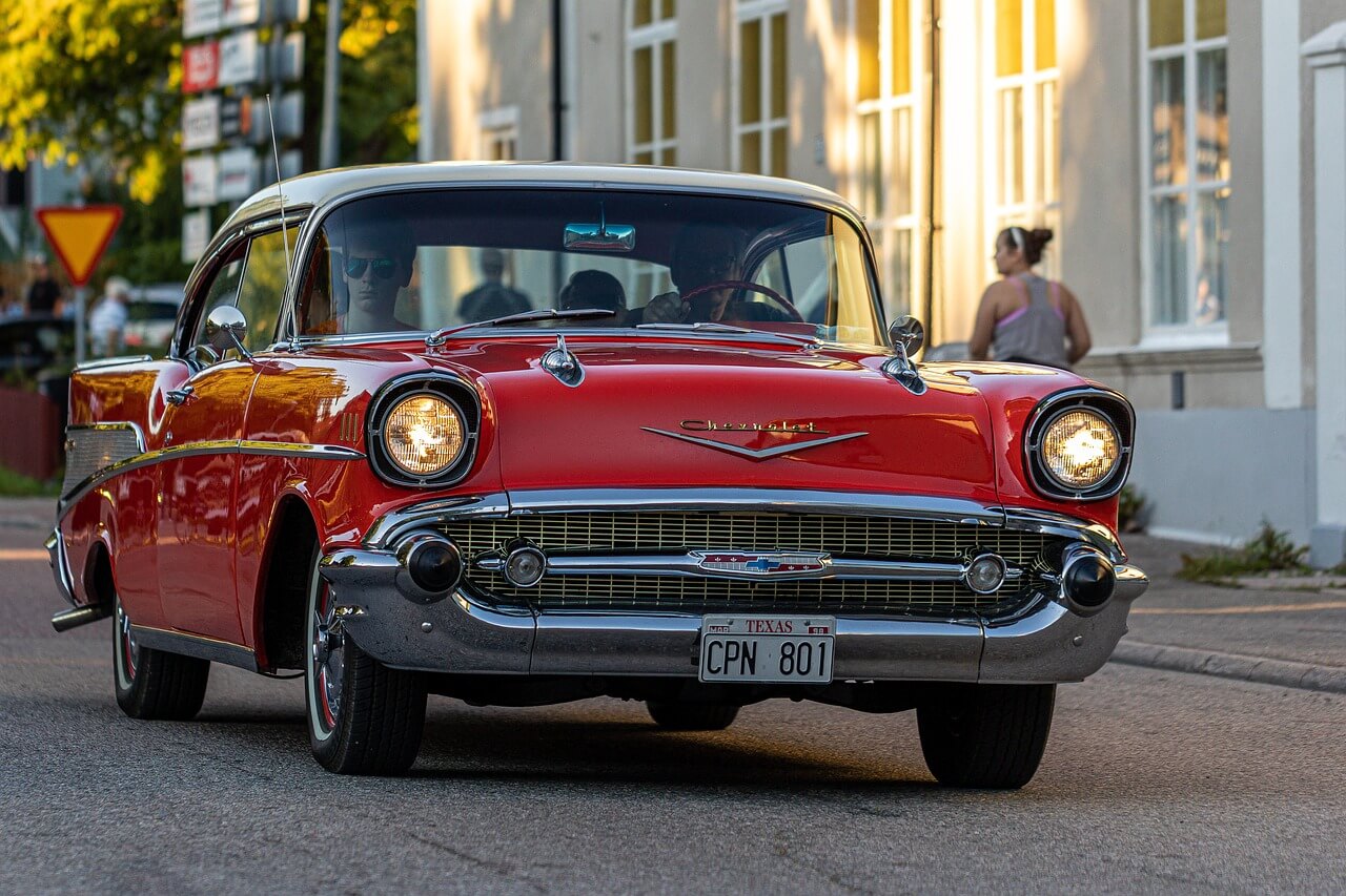 50대 여성 하객 정장 추천