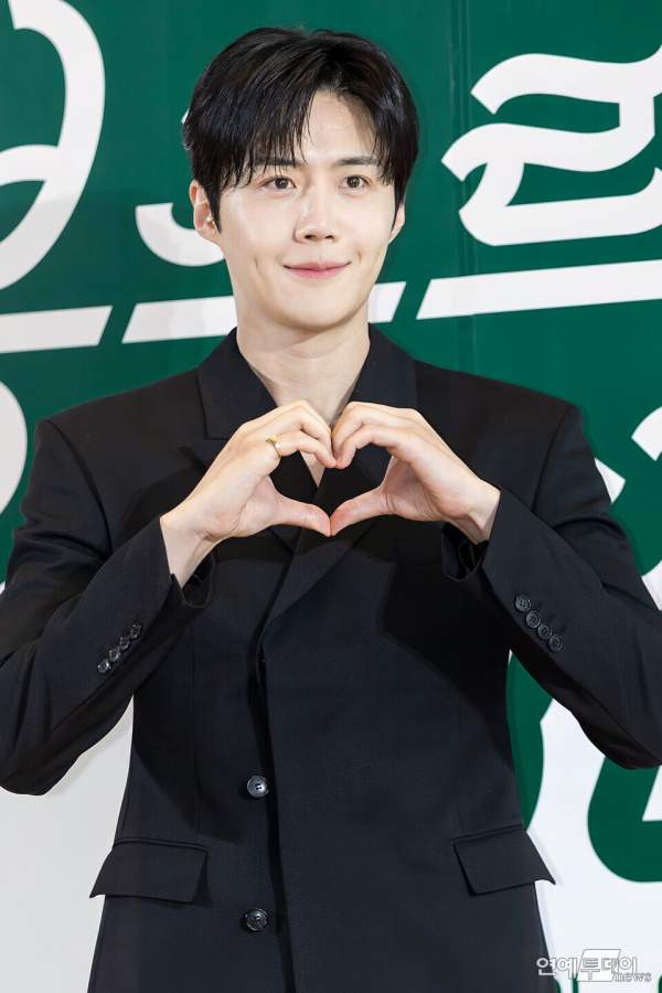 봉주르빵집 출연진 촬영지 몇부작 OTT 줄거리 총정리! 시니어 전용 카페 오픈 차승원 김희애 김선호 이기택