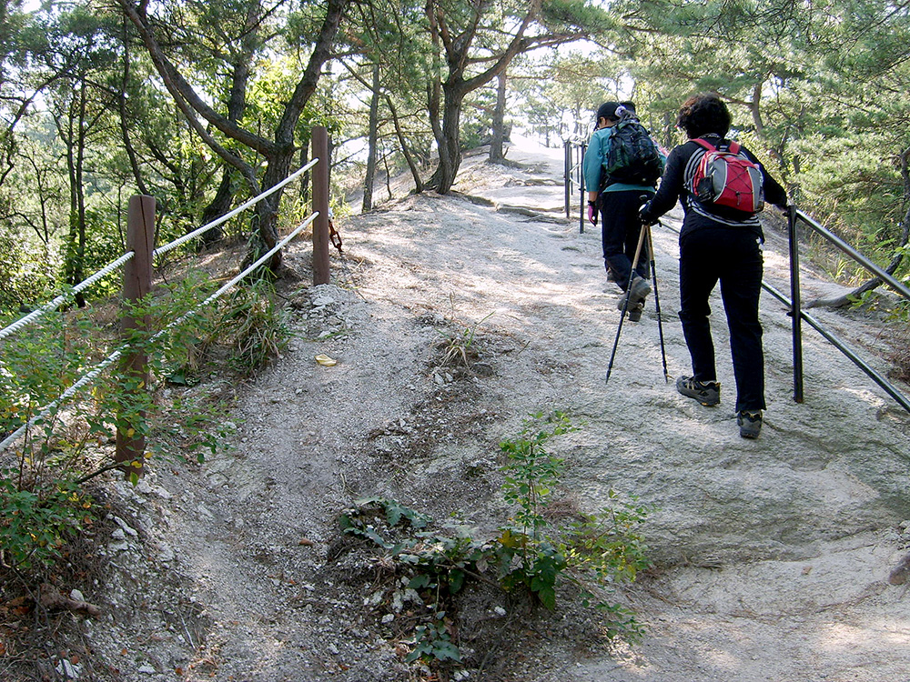 북한산(北漢山, Bukhansan) 족두리봉