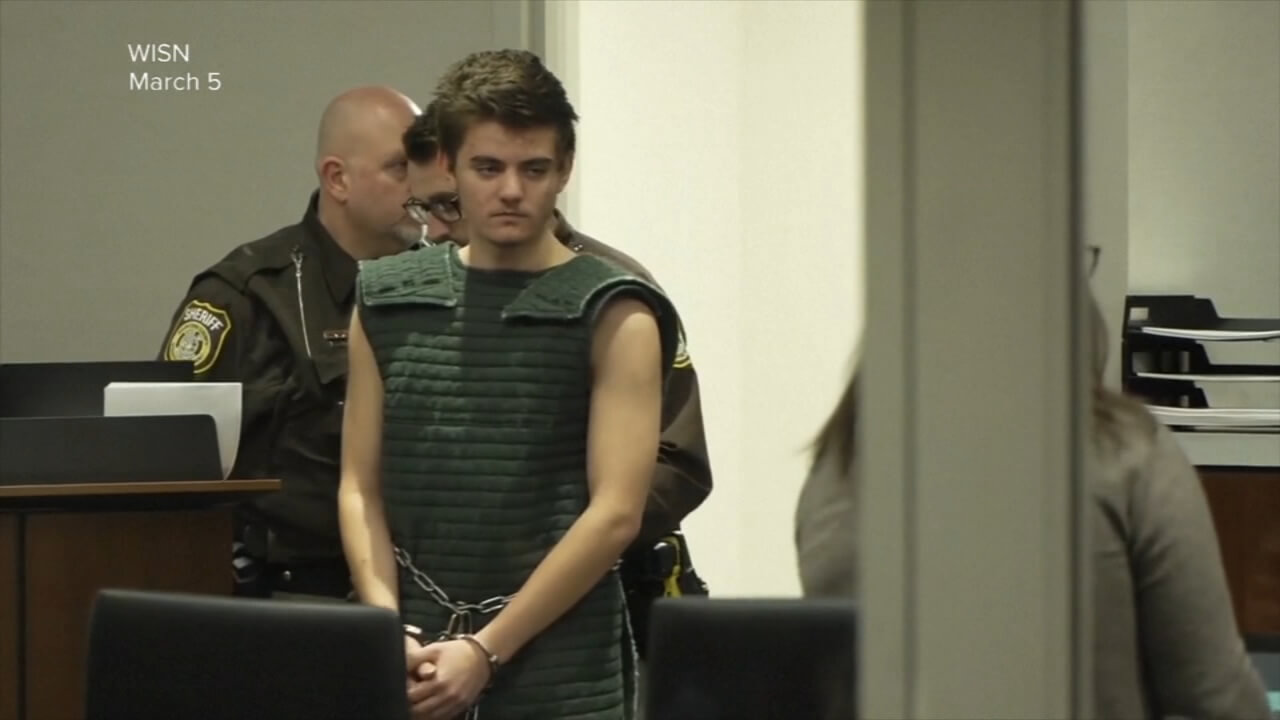 나치 사상에 물든 17세 고교생, 트럼프 암살 위해 부모 살해