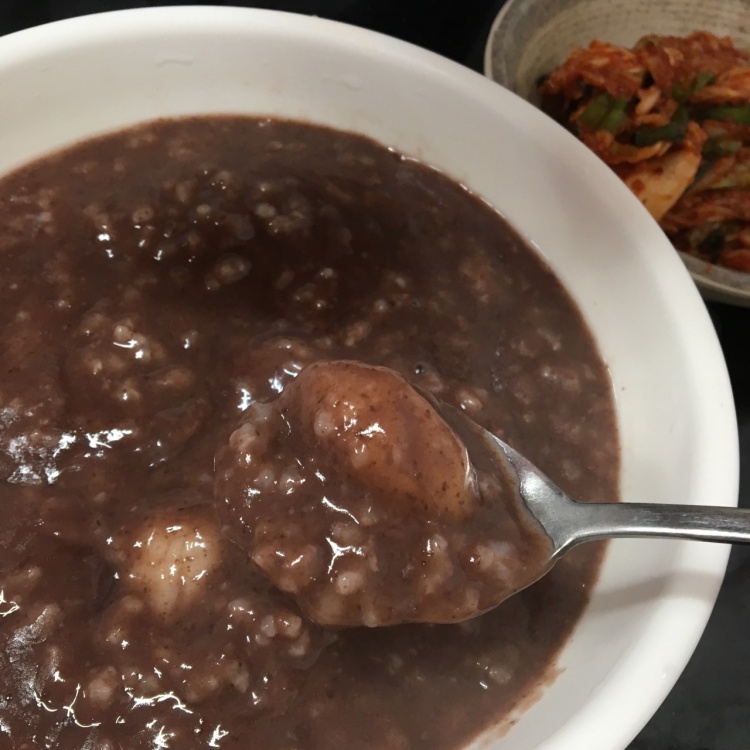 생방송오늘저녁 원주 도래미시장, 미로예술 중앙시장 늦복숭아, 감자 옹심이, 백종원 손칼국수, 옛날 팥죽 맛집 가볼만한 곳 추천