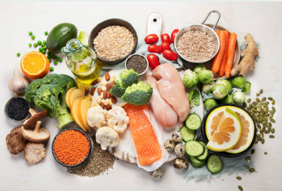 슈퍼푸드의 종류와 효능, 포함된 음식과 섭취할 때 주의사항.