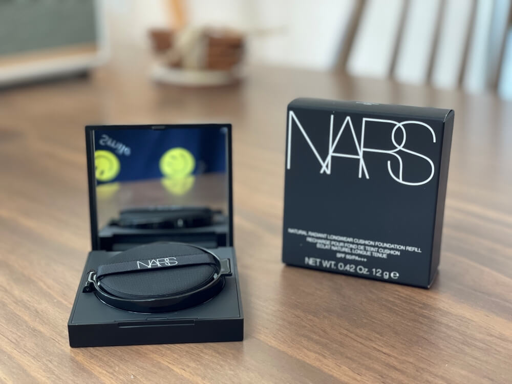 나스-네츄럴-래디언트-롱웨어-쿠션-모습