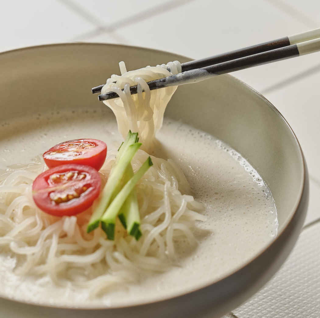 집에서 만든 콩국수 사진