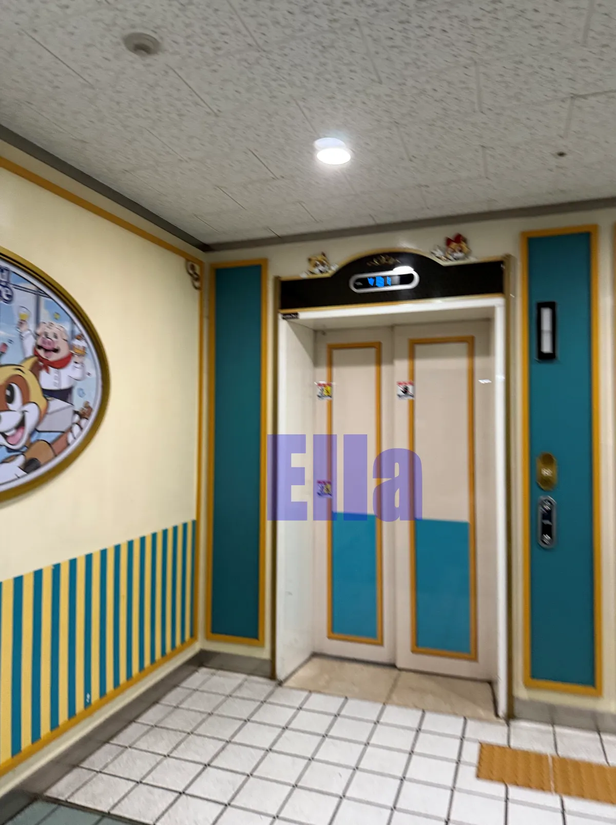 롯데월드-주차장-엘리베이터