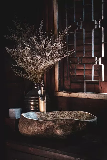 고장 난 시계 부품으로 꾸미는 인더스트리얼 장식품