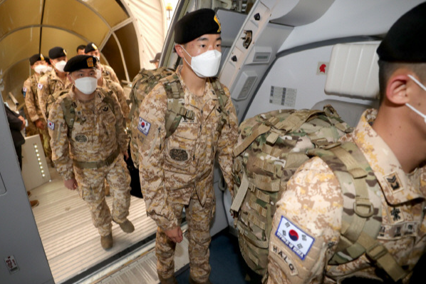 군인 월급 2025 공군 대령 해군 중장 육군 대위 월급