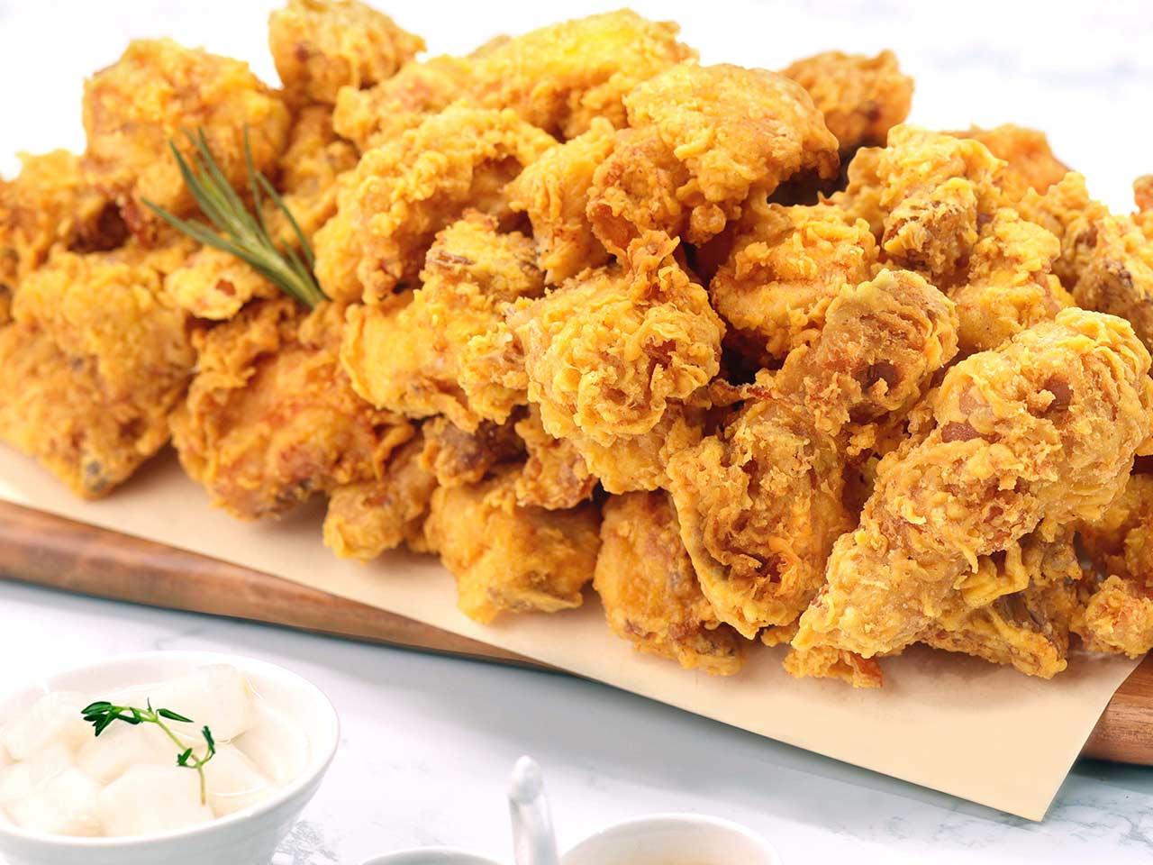 엄청 큰 후라이드 치킨