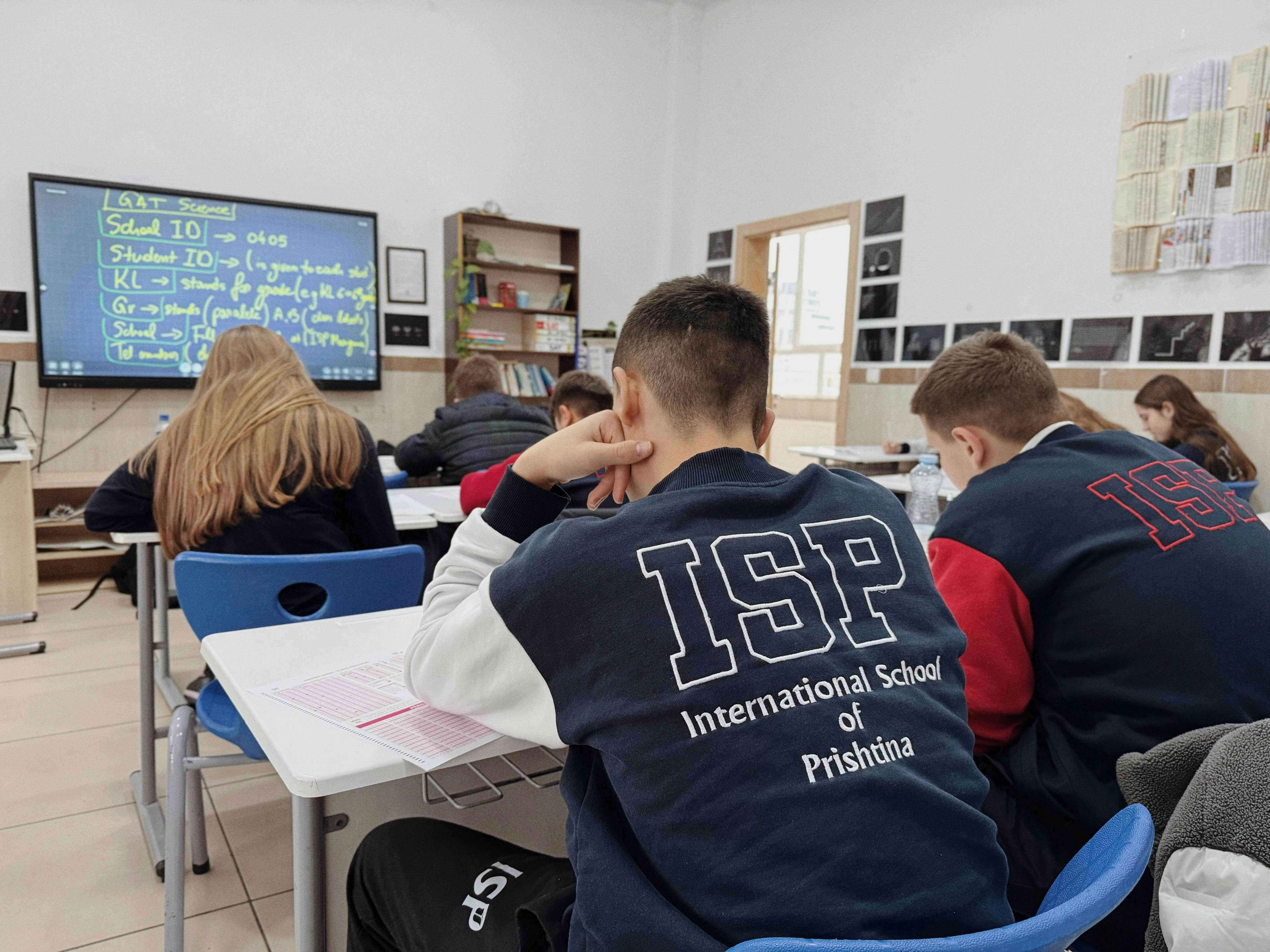 OECD 주요국 디지털 리터러시 교육