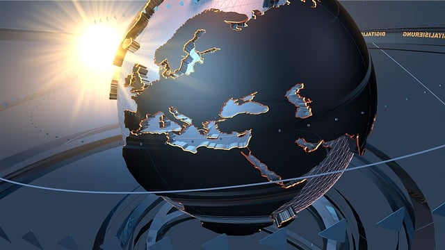 지구가 자전하고 있는 모습의 사진