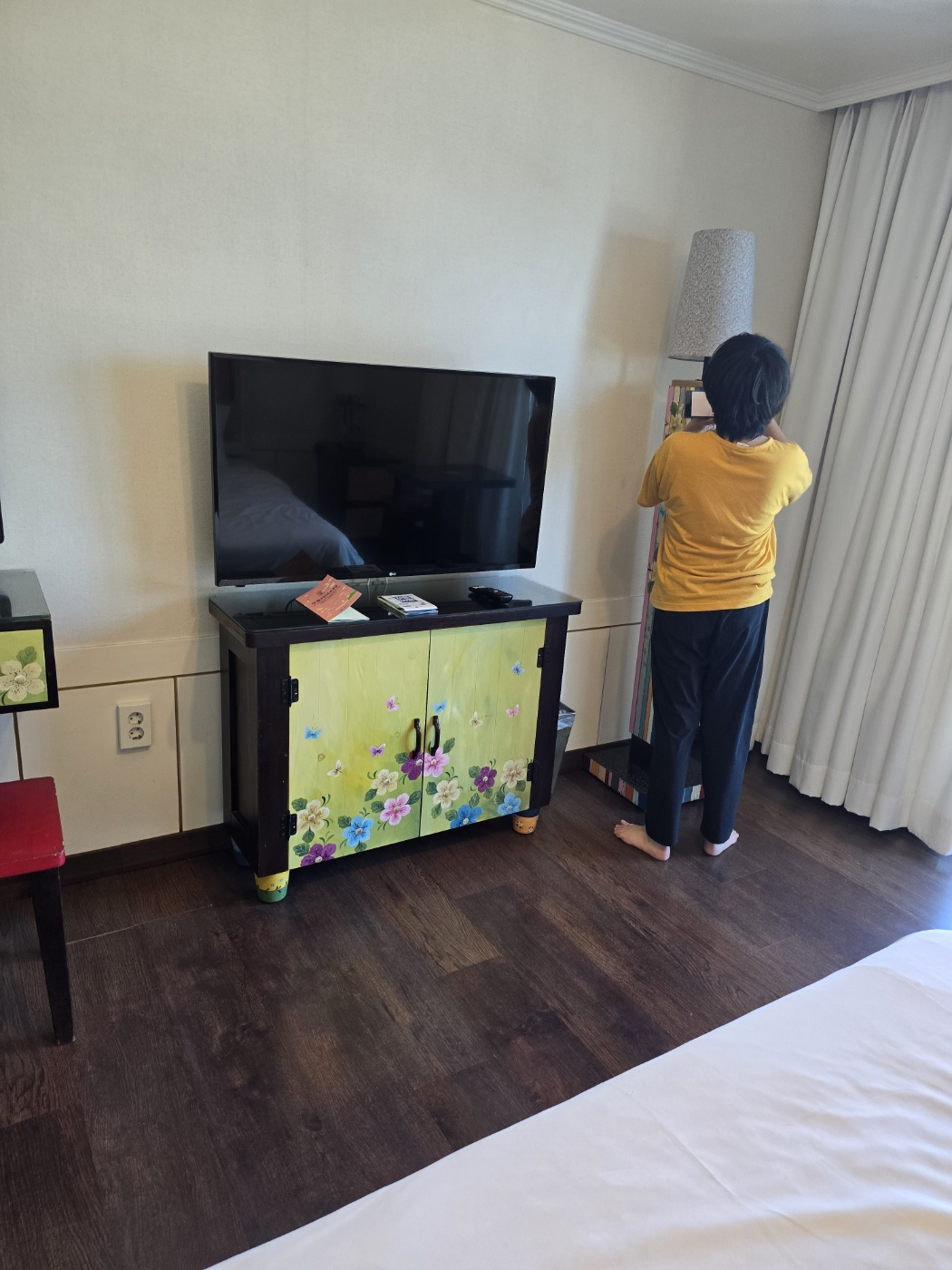 강릉-안목해변-헤렌하우스-실내1