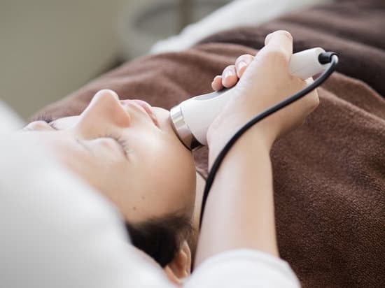 얼굴홍조치료 레이저 &mdash; 모세혈관 확장과 홍조 개선