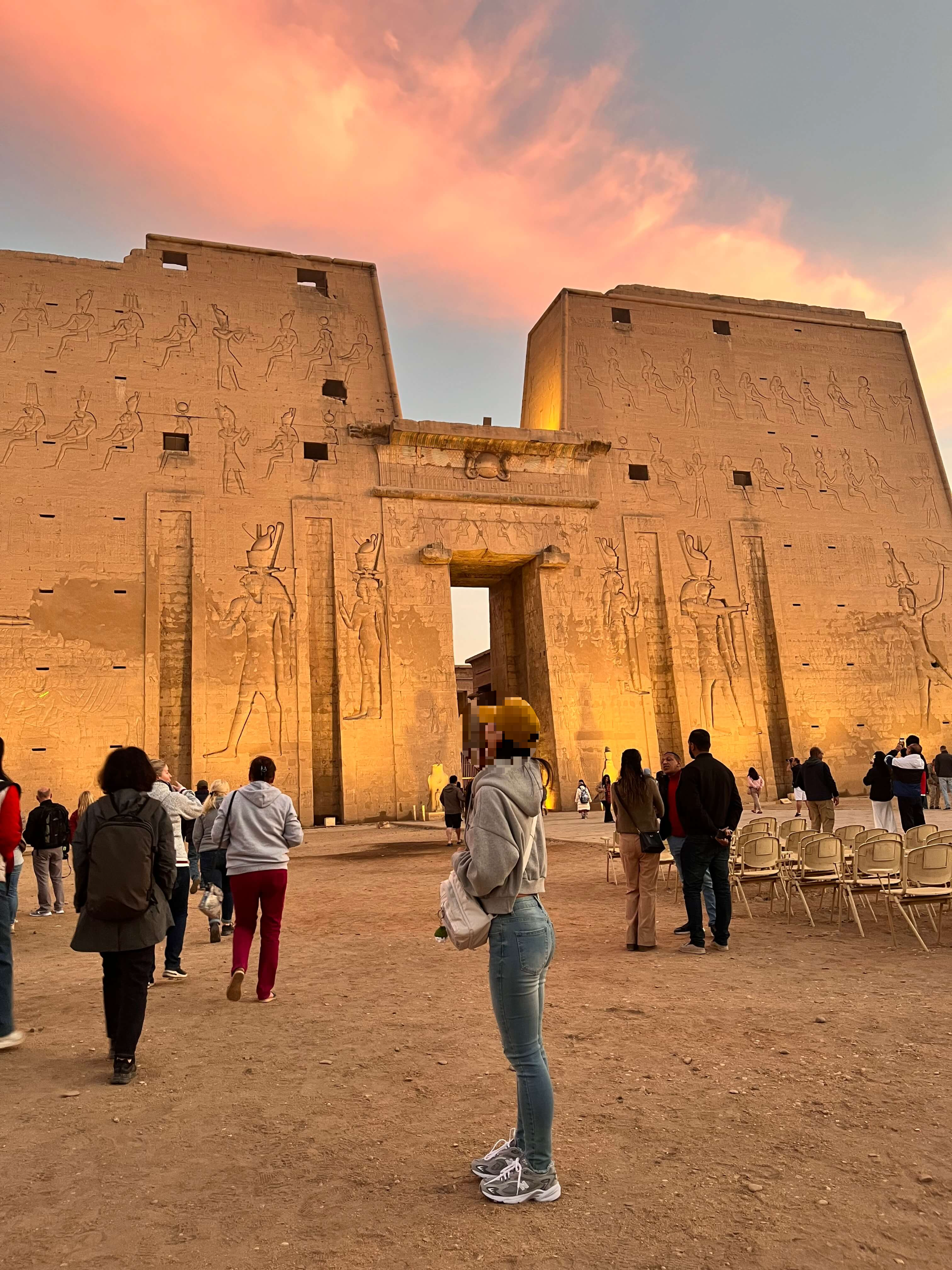 에드푸 신전(Temple of Edfu)
