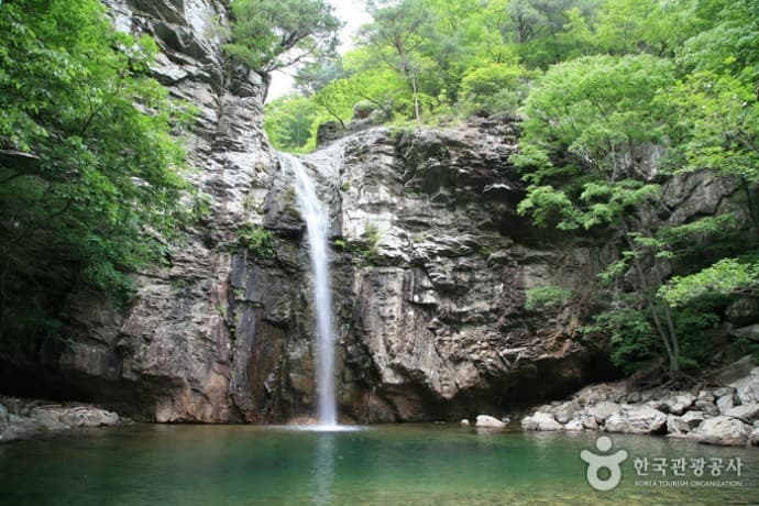 울산에도 이런 절경이? ‘가지산 사계폭포’ 하이킹 코스