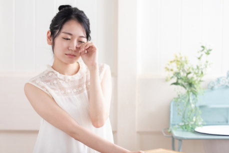 슬프지도 않은데 눈물이