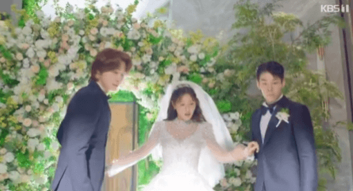  화질이 좋고&amp;#44; 광고가 적으며&amp;#44; 안전하게 이용할 수 있다는 장점