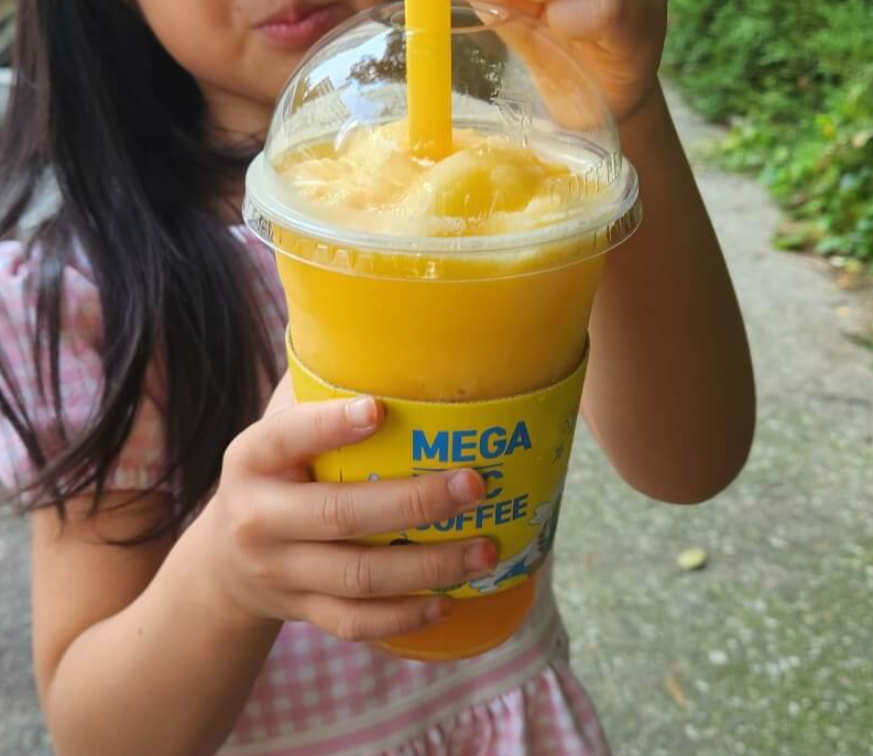 귤 톡톡 젤리 스무디 내돈내산