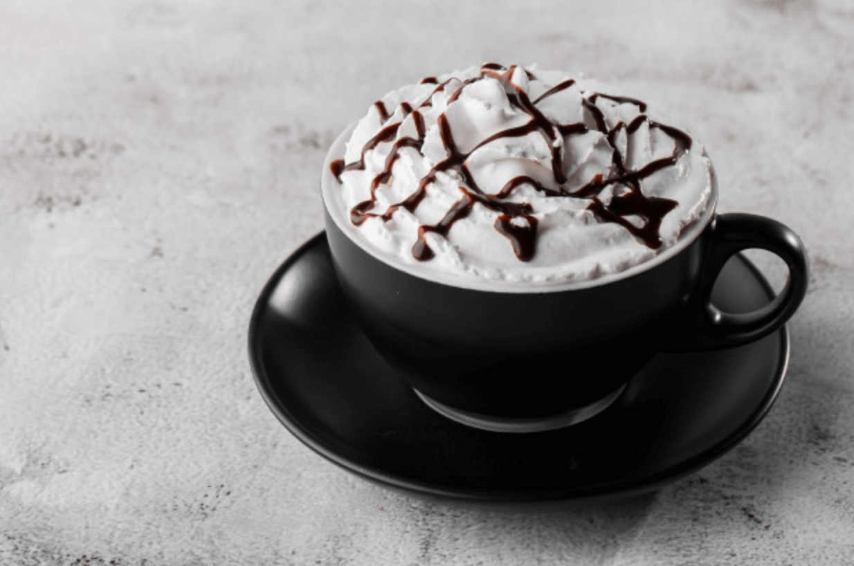 맛있는-카페모카-휘핑