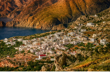 그리스의 이오니안 축제: 전통과 현대가 어우러진 음악과 춤의 향연