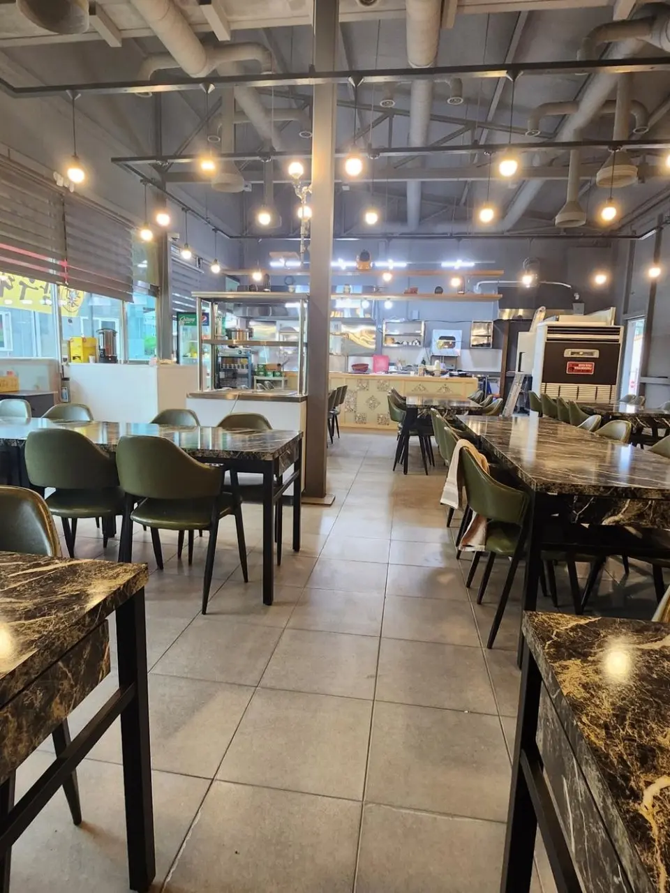 경남 함안군 칠원 엽기전골짬뽕 소고기짬뽕 돌짜장 맛집 참수타