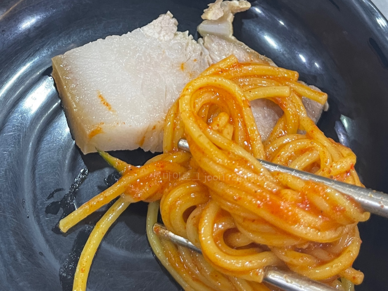 제주 맛집 삼대국수회관 본점 돔베세트 돔베고기 고기국수 비빔국수