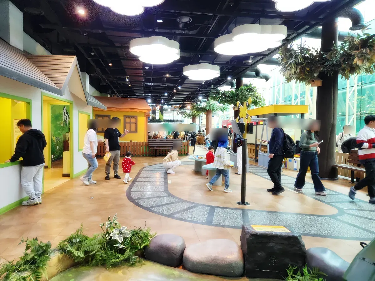 경기도-어린이-박물관-1층-전체-모습