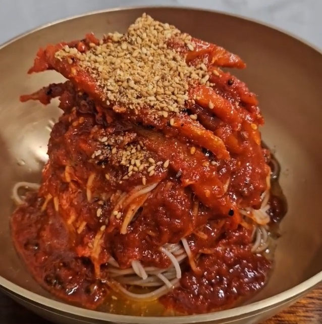 충주-남한강막국수-차돌전골