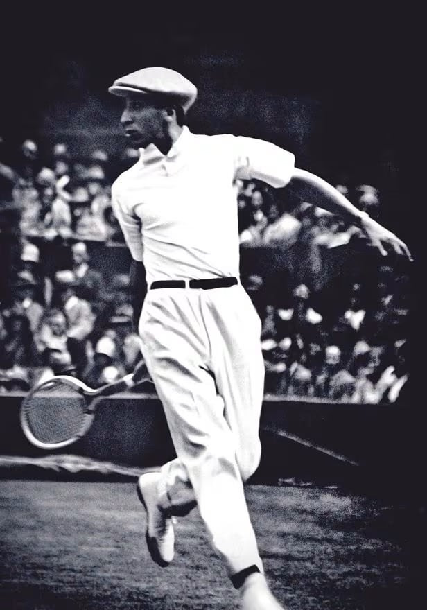 PK 셔츠를 입은 라코스테