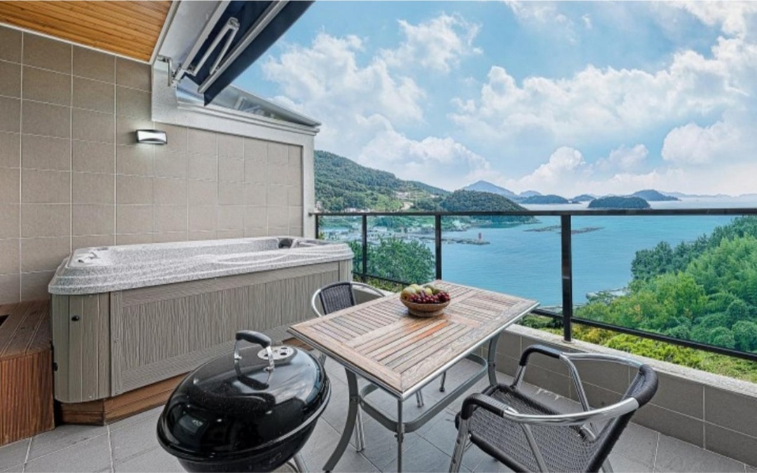 통영 씨앤뷰스파 B동 303호 스파