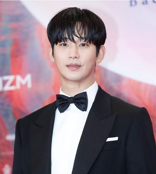 김수현 복귀 9월 TMA 시상자로 선다