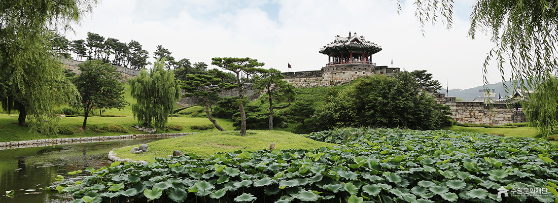 수원 방화수류정 야경 진달래 벚꽃 스팟 주차 화성여행 촬영 명소 가볼만한곳 한옥 감성