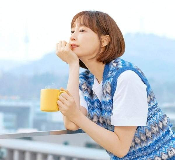 이나영 맥심 모카골드 광고 사진
