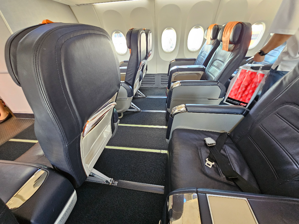 비즈니스 라이트 좌석 01